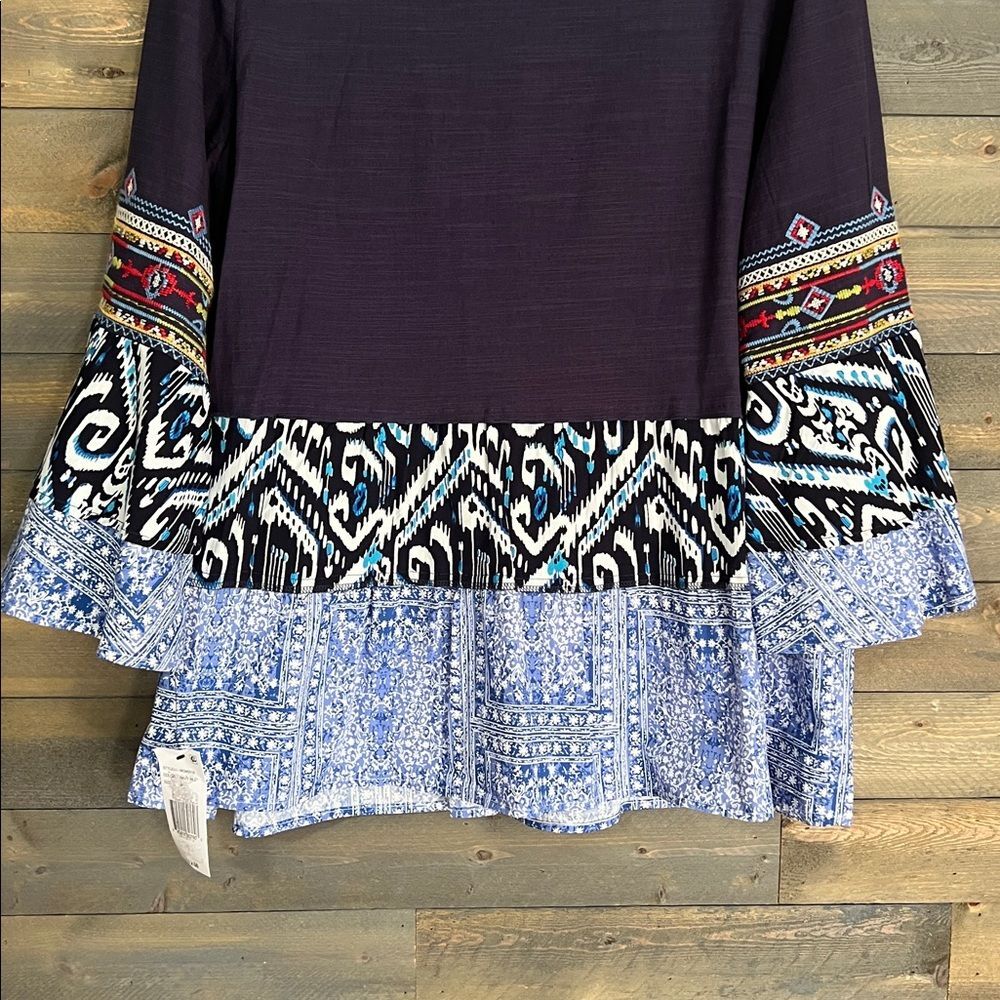 New Calessa Embroidered Boho Tunic Size Medium in Navy/Multi - Picture 7 of 13
